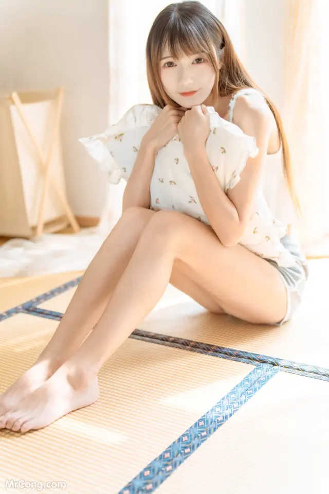 Coser@兔子Zzz不吃胡萝卜: 早安少女 (30 photos)