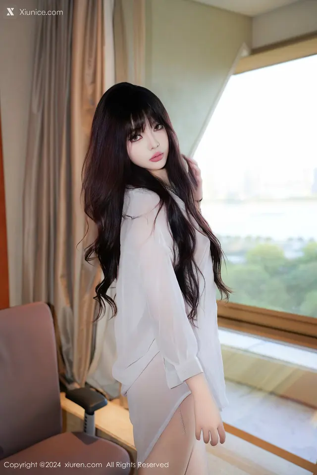 Xiuren秀人网 No.9002 酒精阿姨 (77 photos)