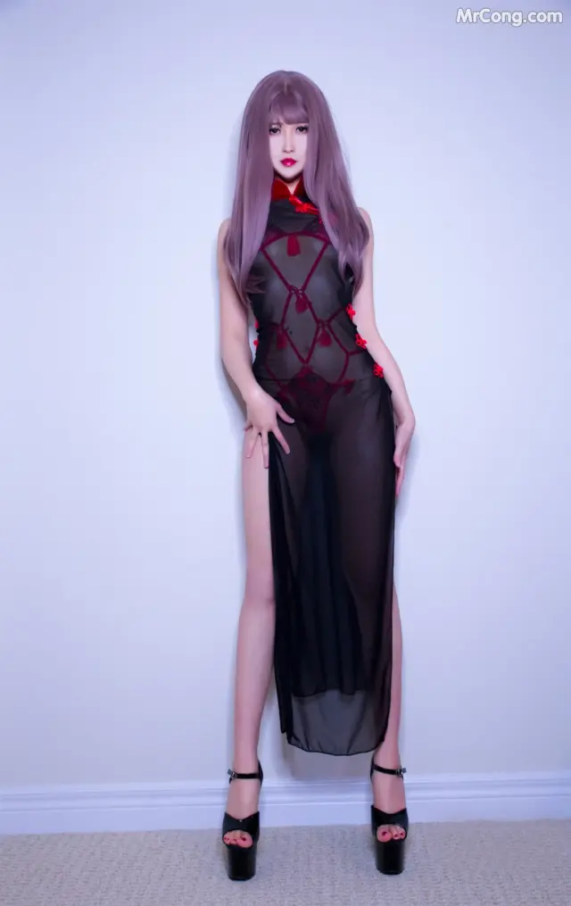 Coser@MissWarmJ: Qipao (20 photos)
