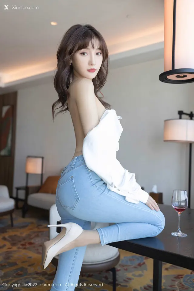 Xiuren秀人网 No.4425 陆萱萱 (90 photos)
