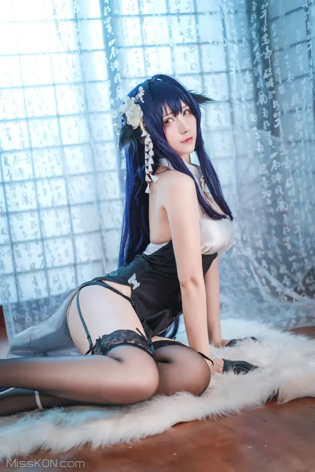 Coser@九曲Jean: 吾妻旗袍 (28 photos)
