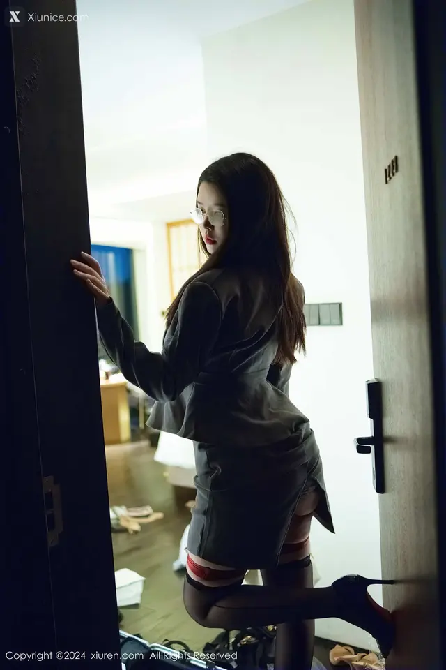 Xiuren秀人网 No.9287 樱桃小犊子 (47 photos)