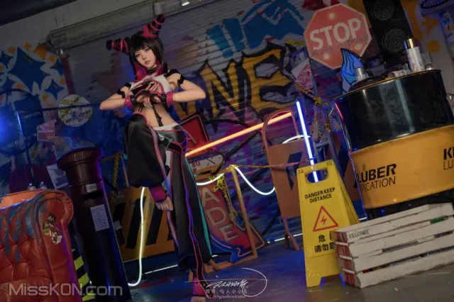 Coser@黏黏团子兔: 街霸 韩蛛俐 (81 photos + 1 video)
