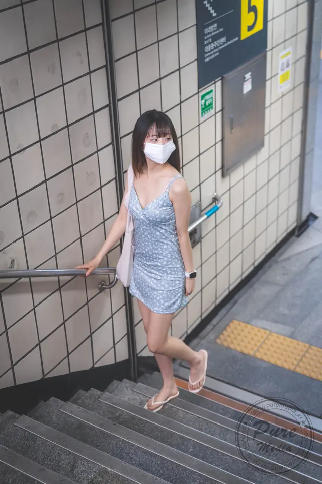 Pure Media Vol.241: Hina (121 photos)