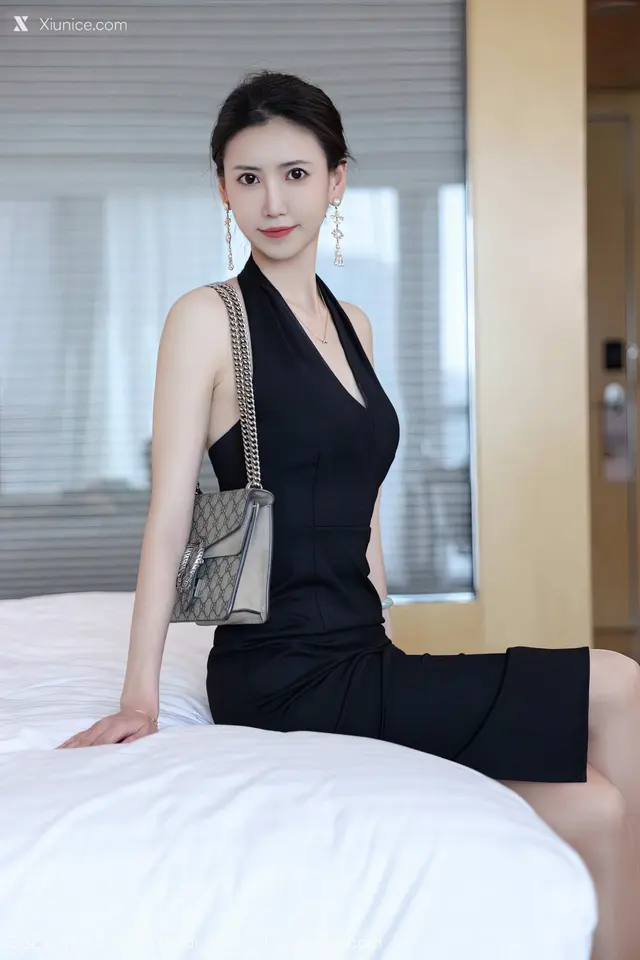 MFStar模范学院 Vol.572 吴思晚 (72 photos)
