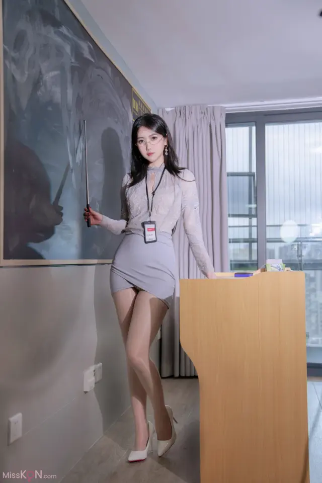 Coser@不呆猫: 亮丝纯欲教师 (59 photos + 1 video)