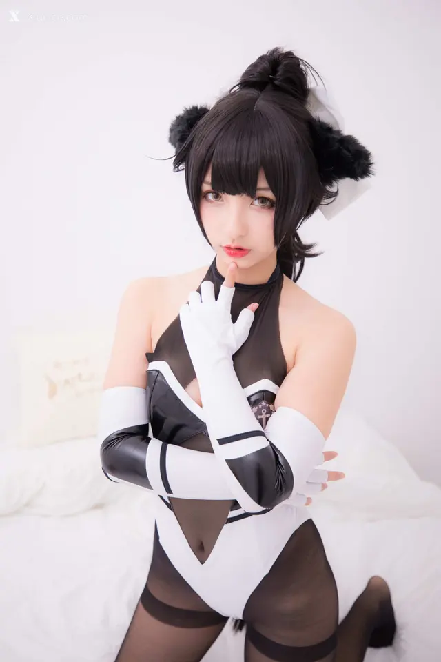 Coser@神楽坂真冬 Vol.002: TAKAO-TIGHTS VER (黑丝)