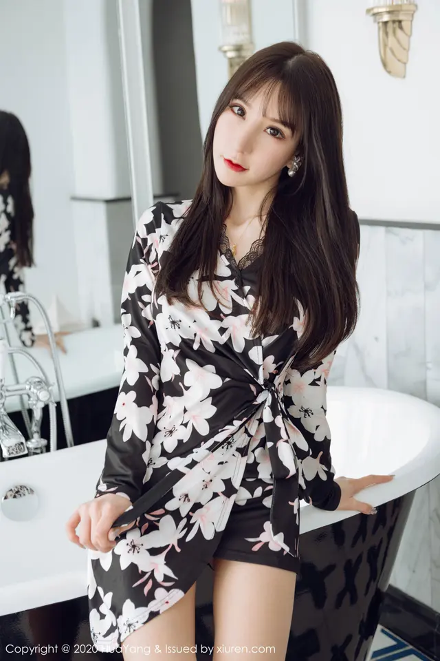 HuaYang Vol.296 Zhou Yuxi (周于希Sandy) (61 photos)
