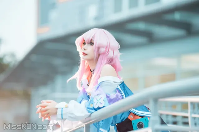 Coser@UmekoJ: March (120 photos + 15 videos)