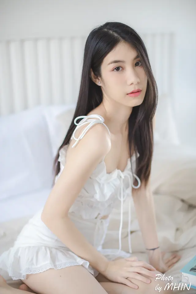 SiS Magazine P3 (256 photos)