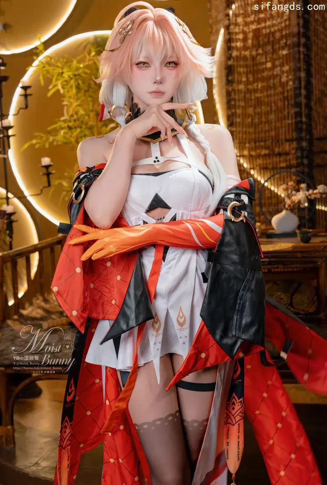 Coser@黏黏团子兔 – TC 6月作品 炽羽策阵星-长离 (111 photos)