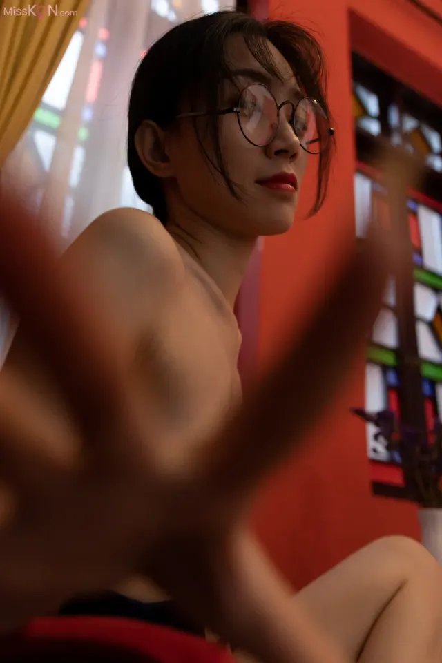 [Private Photoshoot] PKG攝影 清純眼鏡娘 小九 2022.11.30 大尺度 私拍套圖 (311 photos)