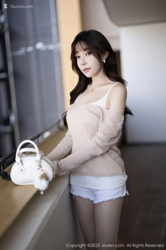 Xiuren秀人网 No.7647 徐莉芝Booty (81 photos)