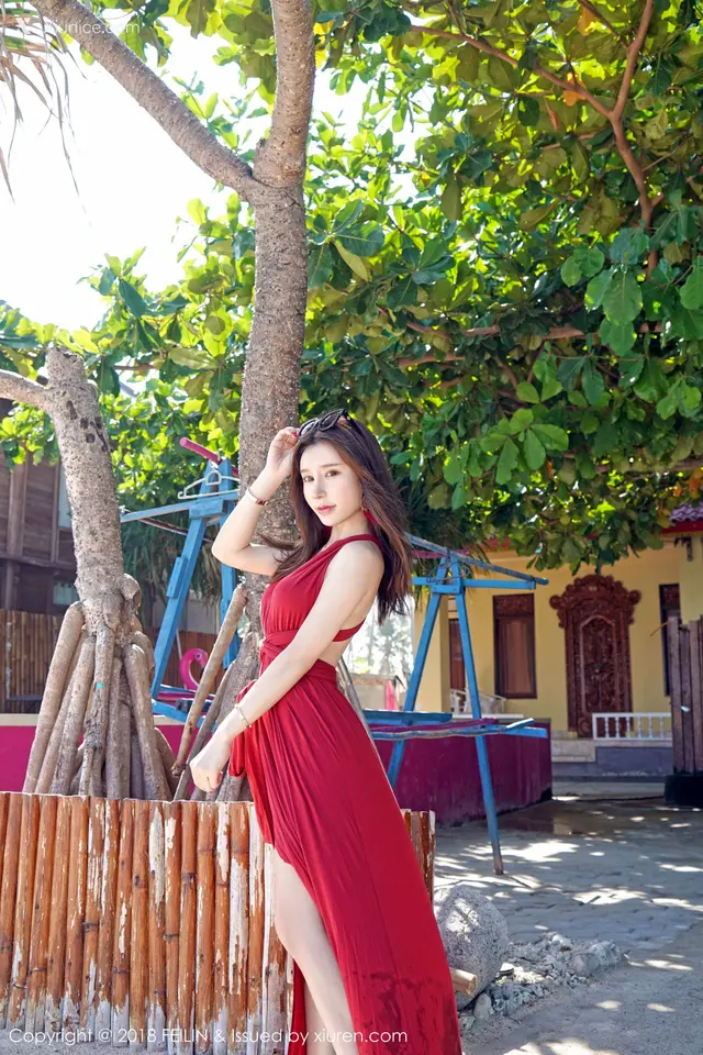 Feilin嗲囡囡 Vol.152 周于希 (42 photos)