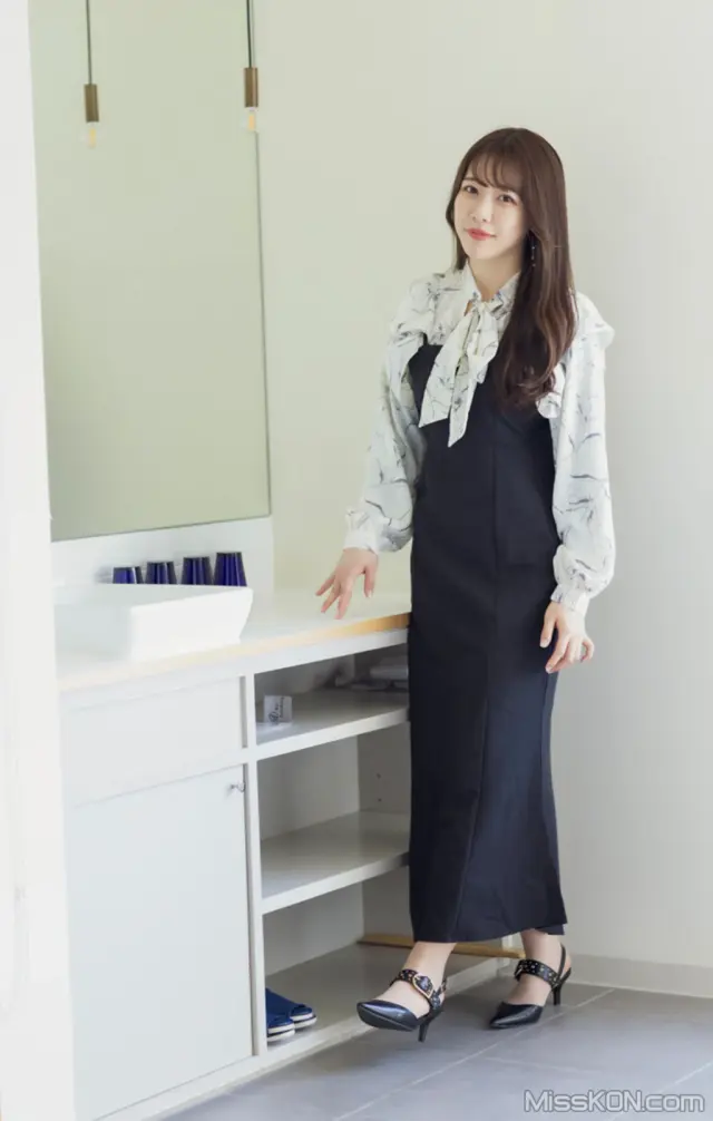[JP] Ichino Aoi (一乃あおい): ホテル密会 #06 ルージュの誘惑 (105 photos)