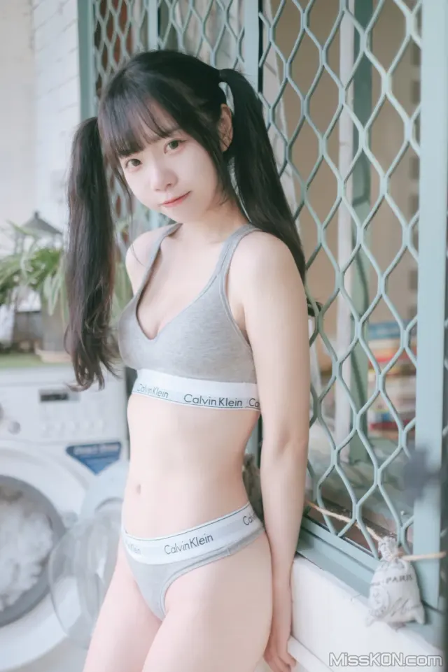 Coser@可可小白兔: 居家可攜帶小蘿莉 (22 photos)