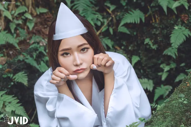 JVID Lele 樂樂 – E奶上空無遮痴女幽霊鬼姬杯來去鄉下住一晚出差沒想到卻…撞鬼了 (115 photos)