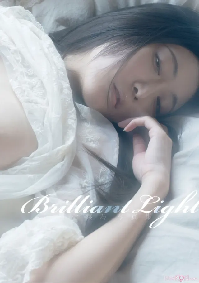 [JP] Nananano (七菜乃): Brilliant Light (103 photos)