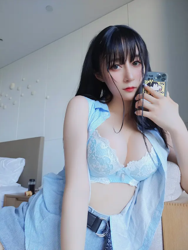Coser@白银81 Vol.88 9月会员合集(4-5期) (96 photos)