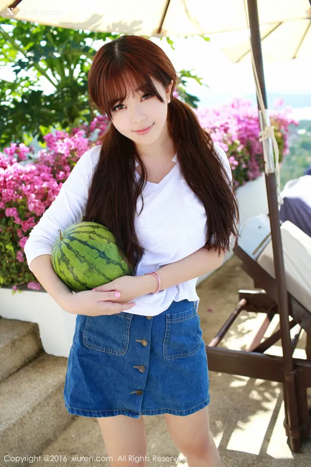 Xiuren秀人网 No.0490 刘飞儿Faye (52 photos)