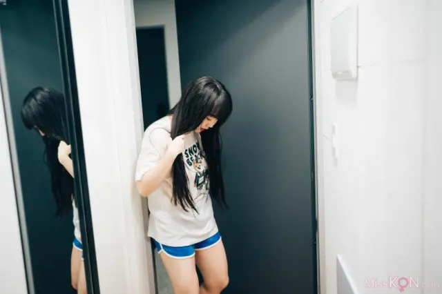 Haivia Doyeon: Sudden Visit (113 photos)