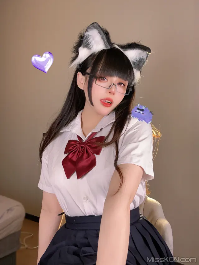 Coser@九言: 猫耳娘的裙底 (36 photos + 5 videos)