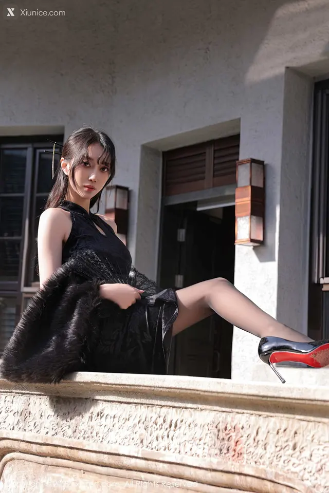 XIUREN No.6050: 玥儿玥er (63 photos)