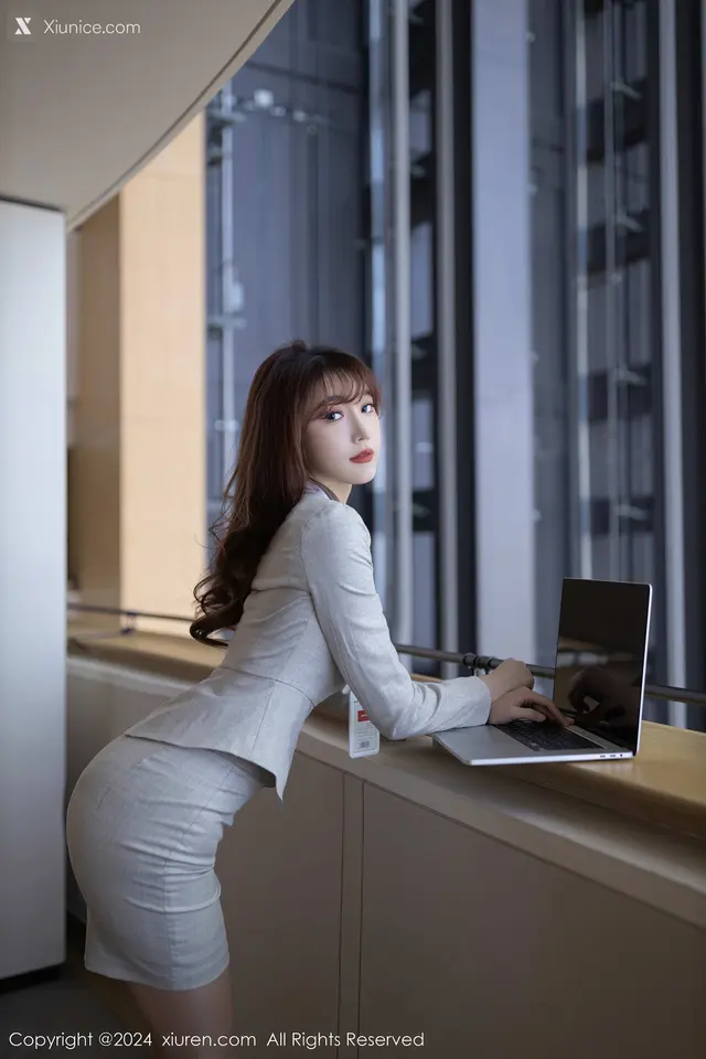 Xiuren秀人网 No.7949 陆萱萱 (80 photos)