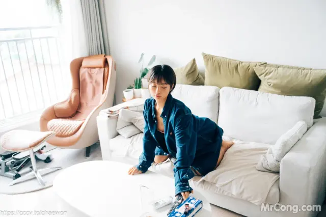 [Loozy] Booty Queen: 4K Girl Friend (127 photos + 1 video)