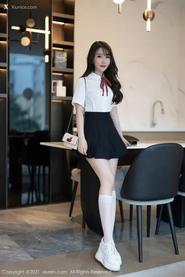 Xiuren秀人网 No.3960 Cherry绯月樱 (60 photos)