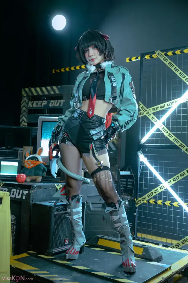 Coser@UmekoJ: Jane Doe (121 photos + 10 videos)