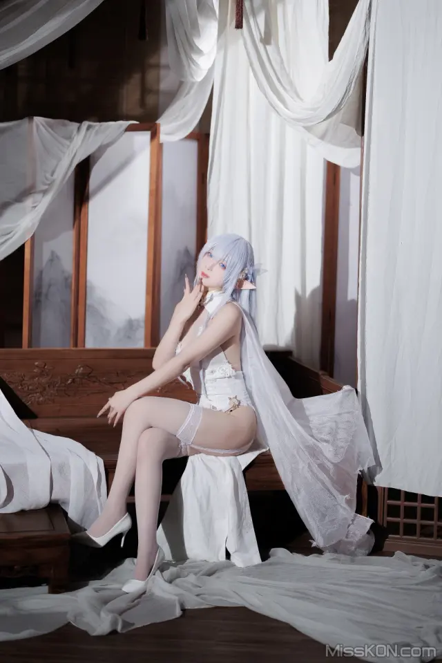 Coser@封疆疆v: 阿尔比恩旗袍 (40 photos)