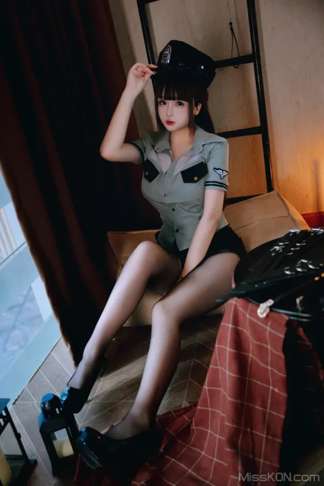 Coser@日奈娇: 教官 (210 photos + 8 videos)