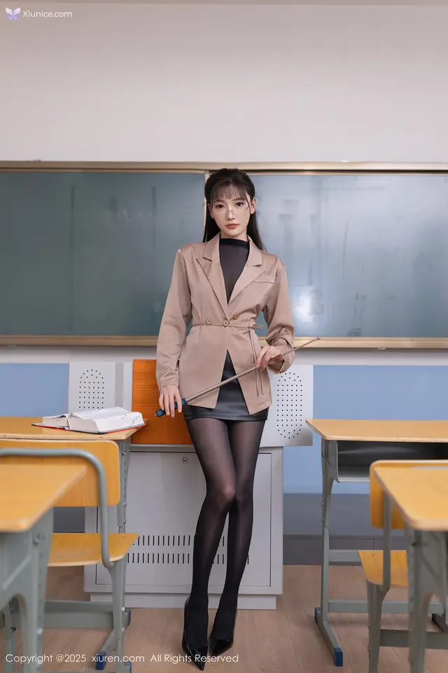 Xiuren秀人网 4K No.10558 Lu Xuan Xuan 陆萱萱 (81 photos)