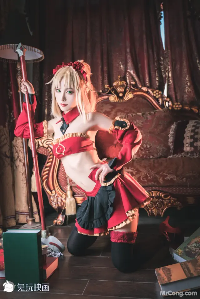 Cosplay@兔玩映画 Vol.051: 小莫女仆 (40 photos)