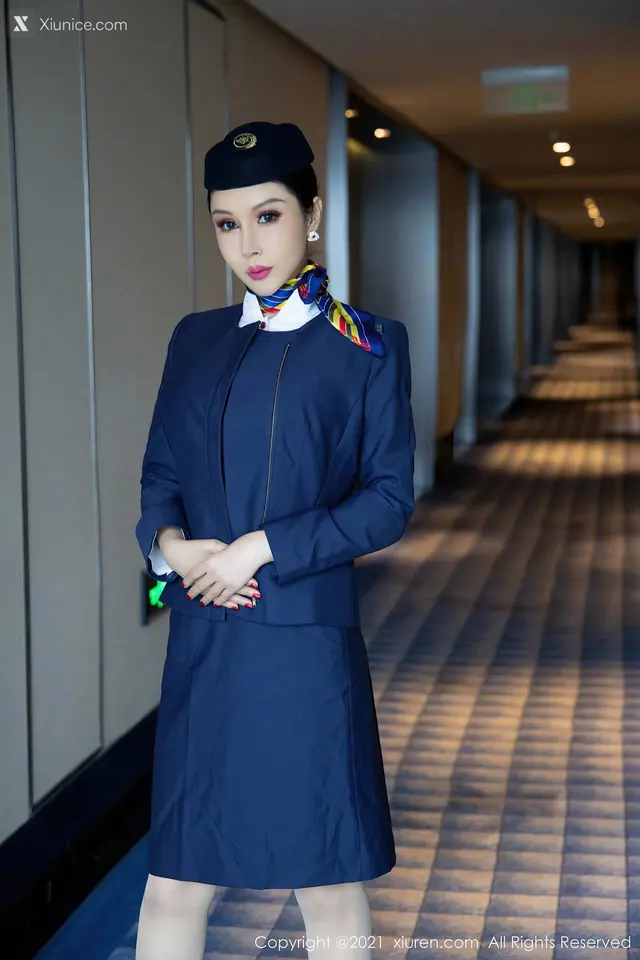 Xiuren秀人网 No.4050 田冰冰 (70 photos)