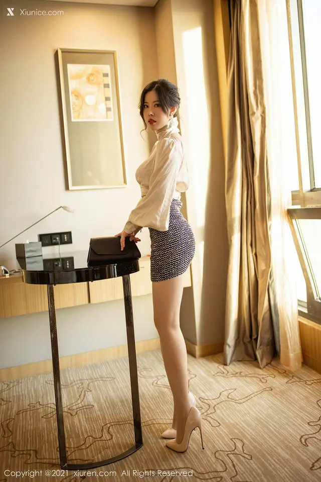 Xiuren秀人网 No.3561 白茹雪 (39 photos)