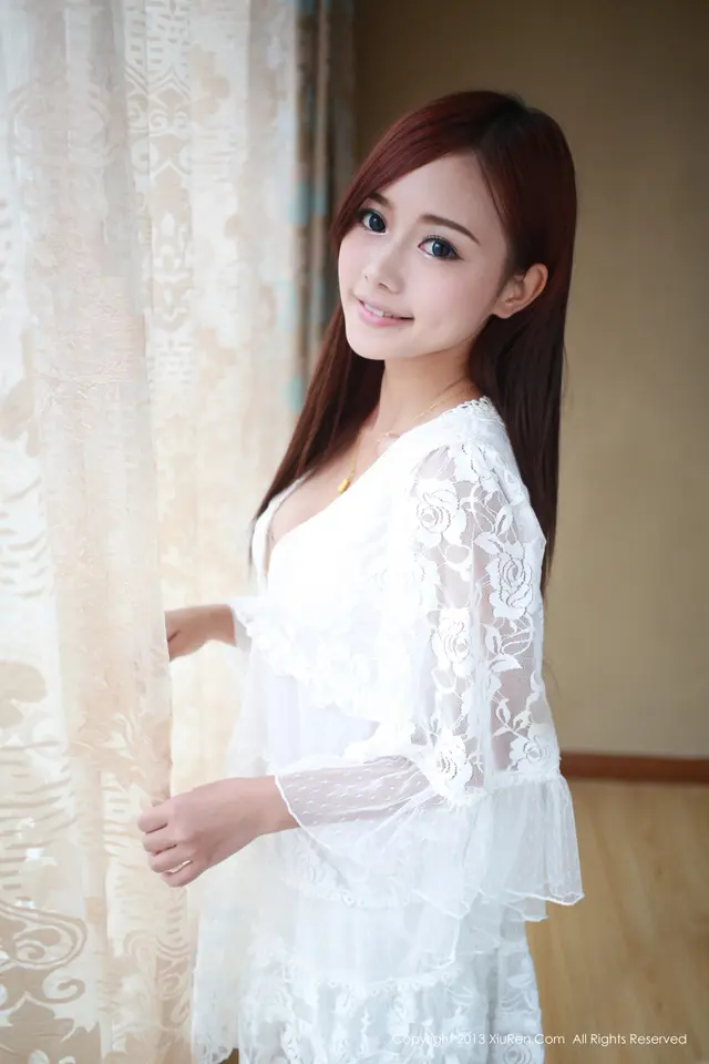 XIUREN No.0005 Toro (羽住) (84 photos)