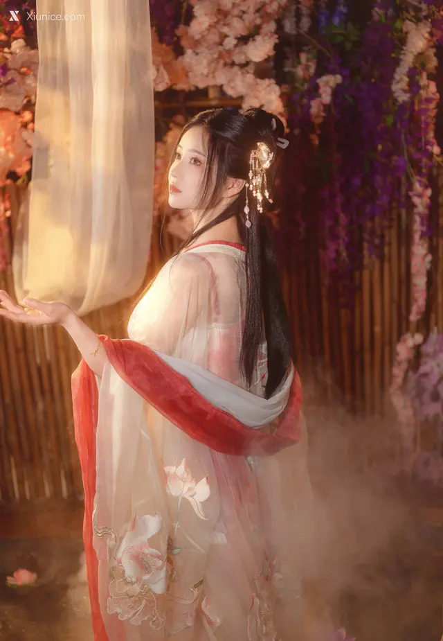 Coser@年年Nnian – 梦醉瑶 (39 photos)