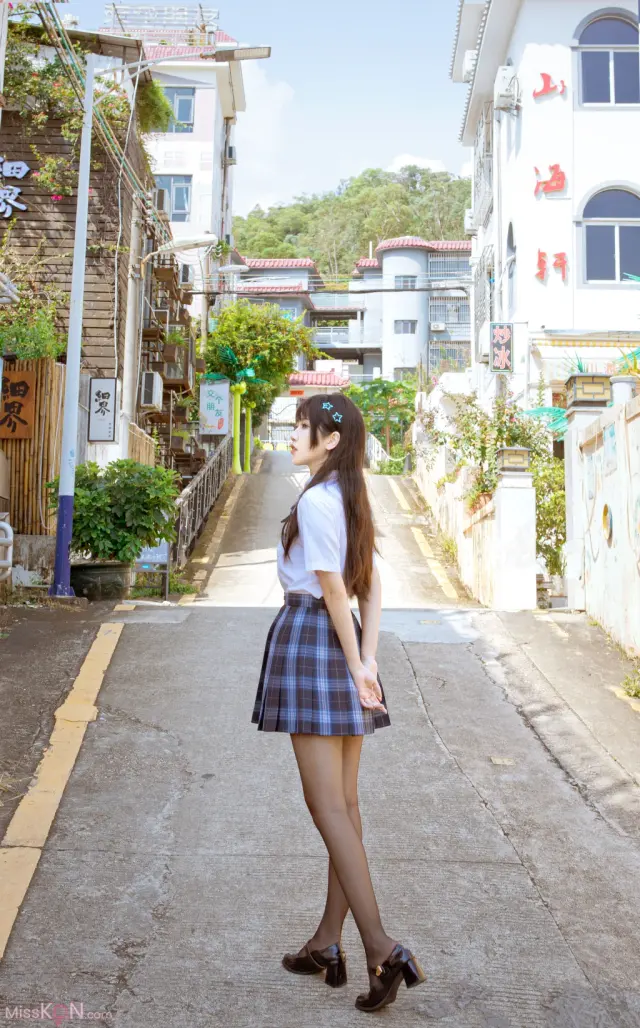 Coser@不呆猫: 泳衣JK学妹 (59 photos + 1 video)
