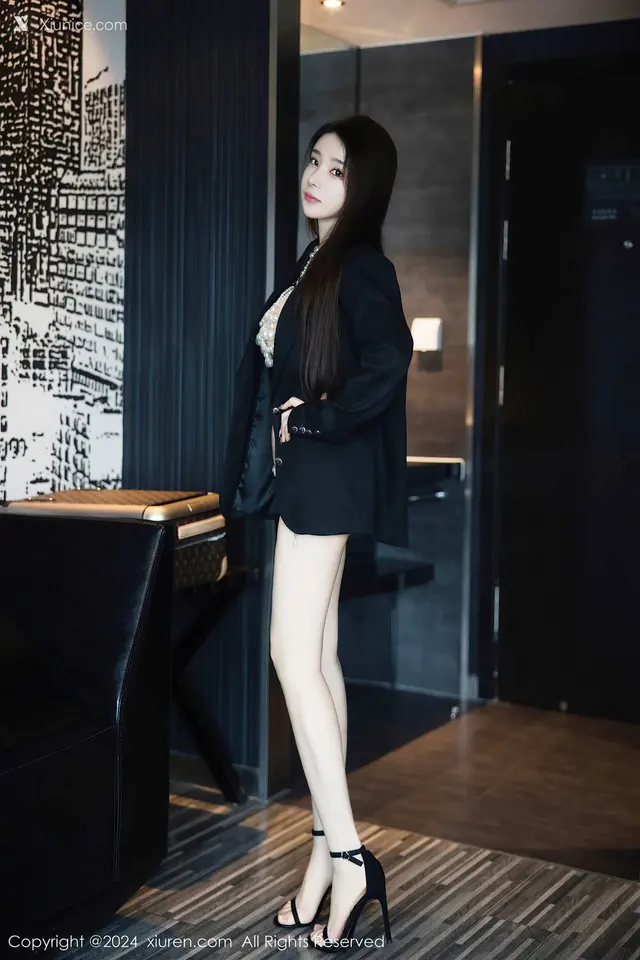 Xiuren秀人网 No.7939 雨儿baby (66 photos)