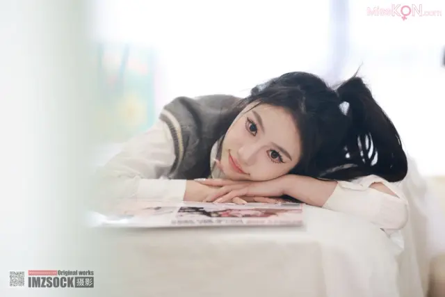 [MZSOCK爱美足] No.315: 维尼 (124 photos + 1 video)