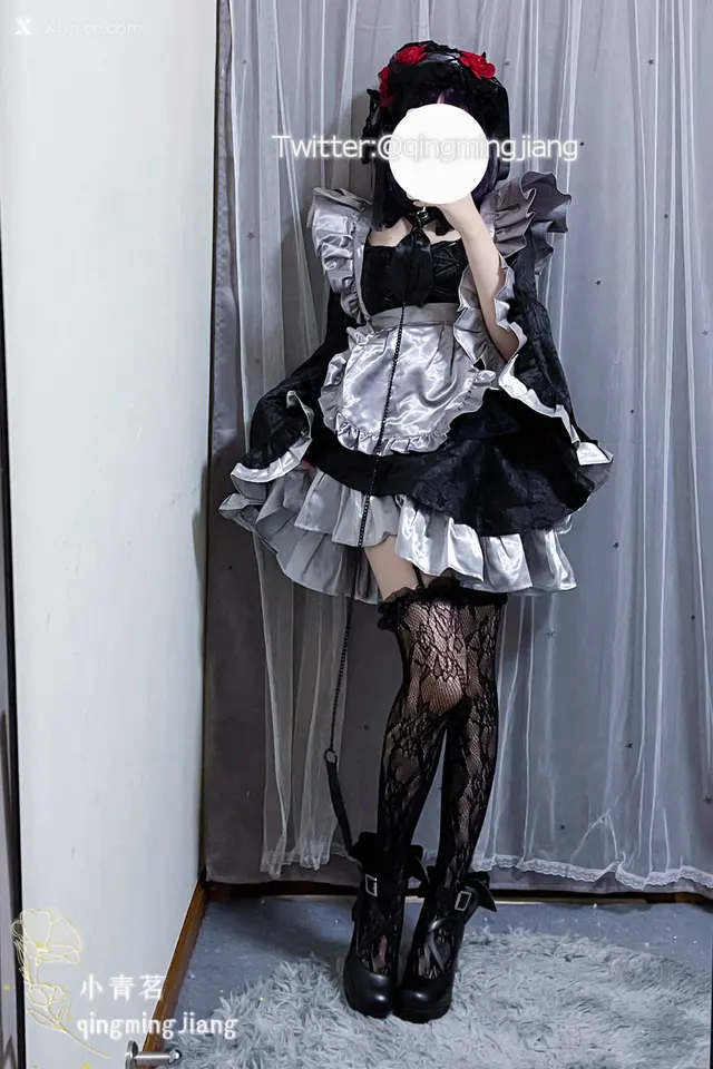 Coser@小青茗: 黑丝喷血诱惑