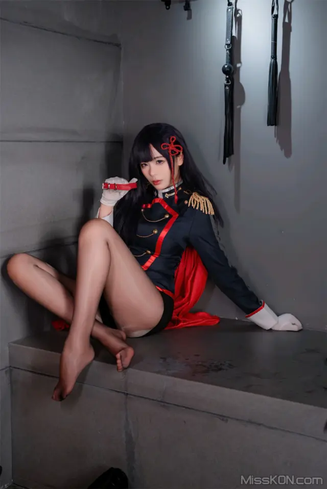 Coser@轩萧学姐: 山城恋 (60 photos)
