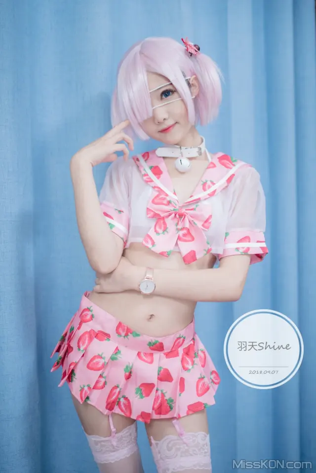 Coser@羽天shine: 草莓 (39 photos)